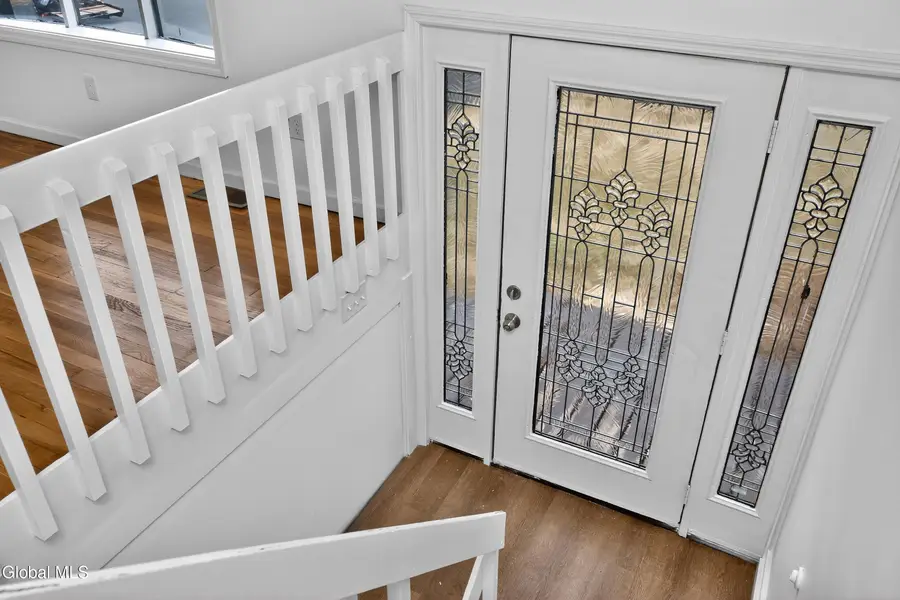 5 Emmett Drive, Colonie, NY 12309 - #3