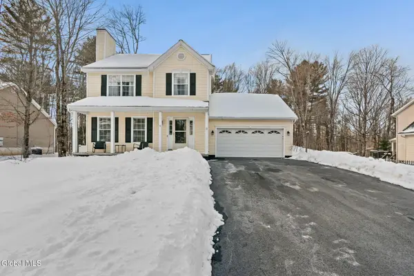 11 Santee Drive, Wilton, NY 12831