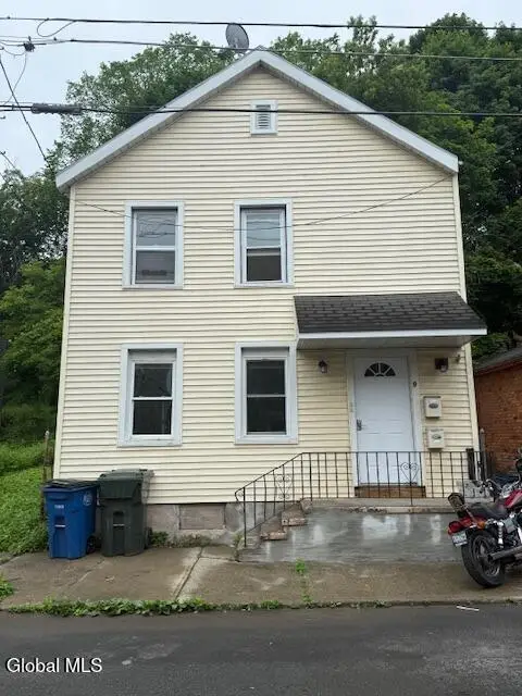 9 Sargent Street, Cohoes, NY 12047 - #1