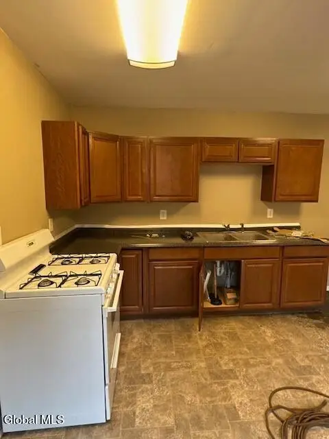 9 Sargent Street, Cohoes, NY 12047 - #3