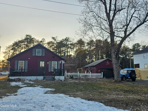 27 Alta Avenue, Queensbury, NY 12804