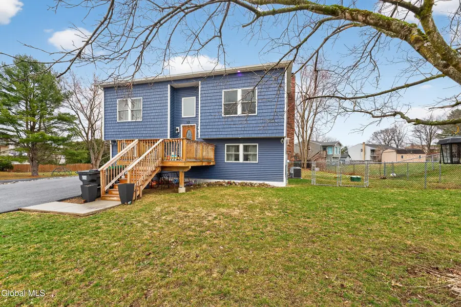 15 Castle Drive, Stillwater, NY 12170 - #3