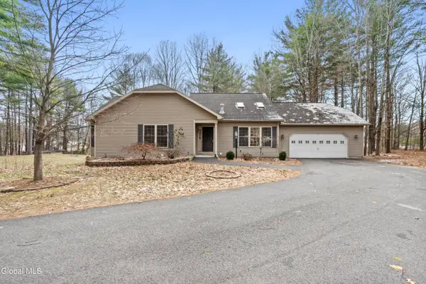 210 Stewart Point Road, Schodack, NY 12123