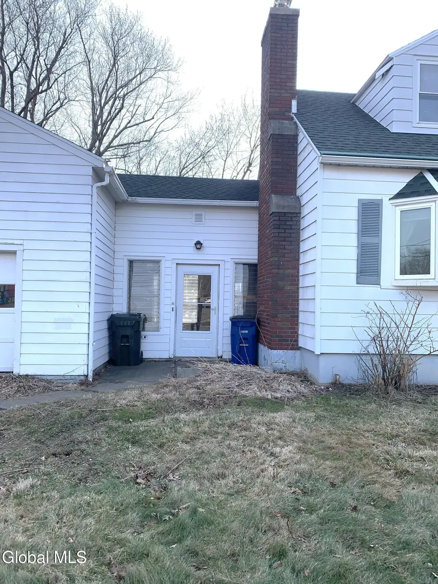 31 James Street, Cohoes, NY 12047 - #2