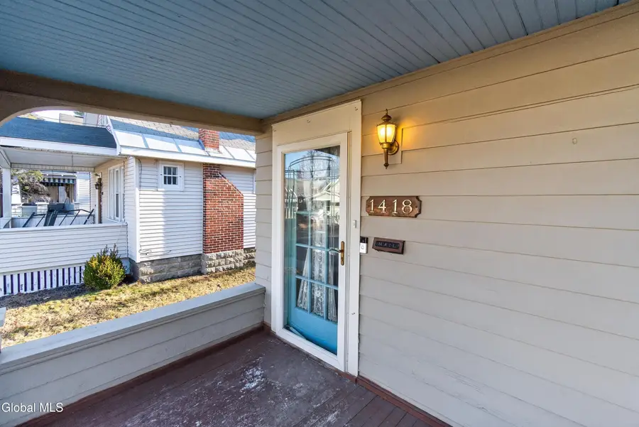 1418 Garner Avenue, Schenectady, NY 12309 - #2