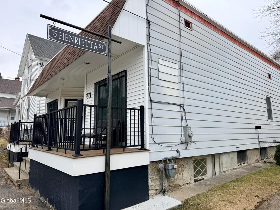 15 Henrietta Street, Amsterdam, NY 12010 - #2