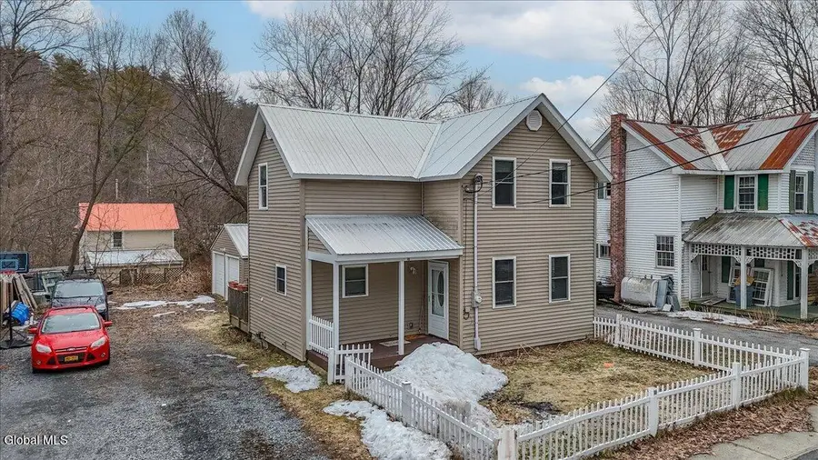 16 Hill Street, Lake Luzerne, NY 12846 - #3