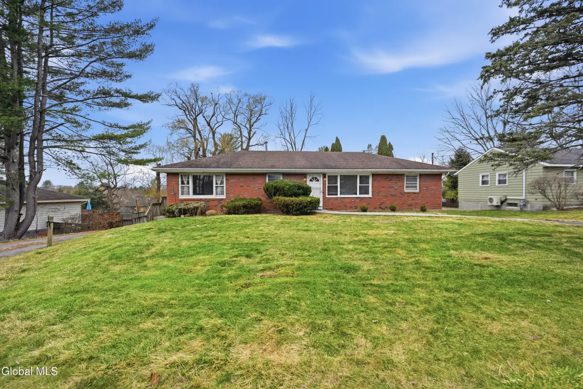 3 Hartman Road, Albany, NY 12208 - #1