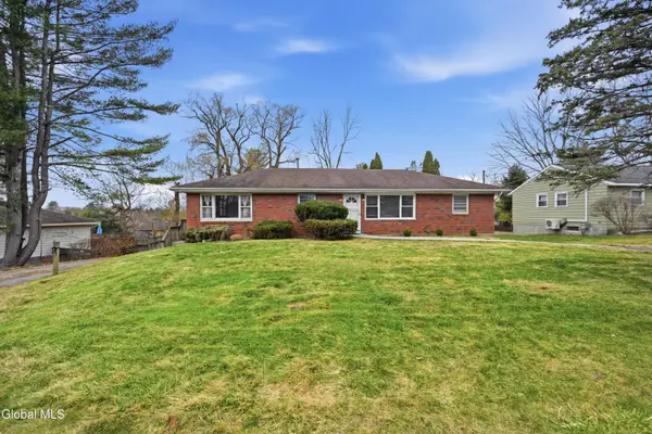 3 Hartman Road, Albany, NY 12208