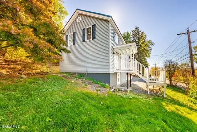 924 River Road, Schodack Landing, NY 12156 - #2