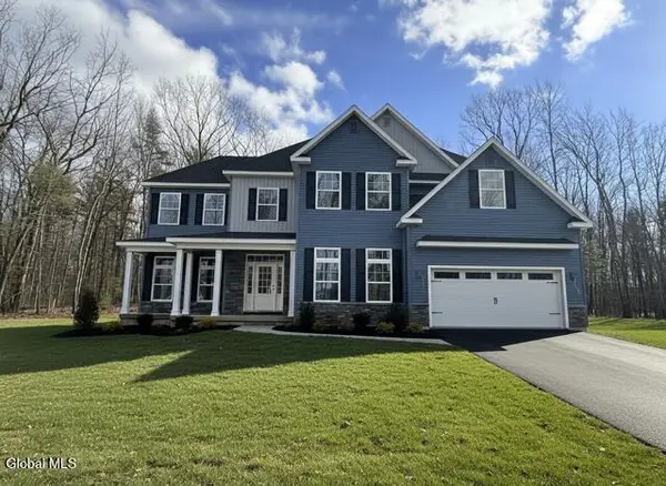 35 Tamarack Street, Ballston, NY 12019