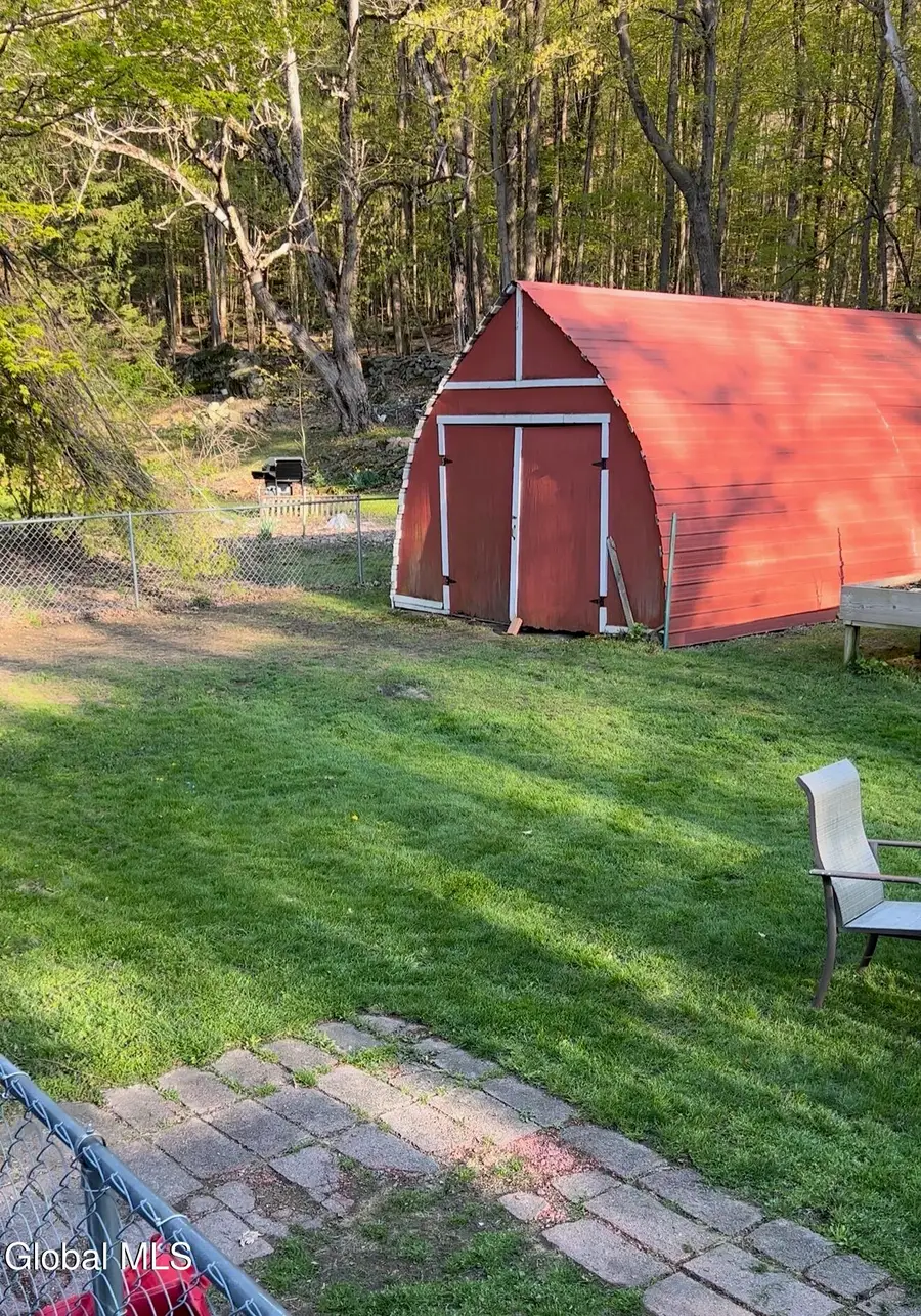 3689 Ny Highway 2, Brunswick, NY 12052 - #3