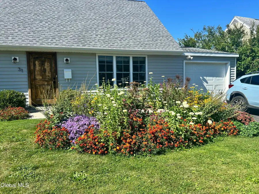 31 Dunham Street, Troy, NY 12180 - #3