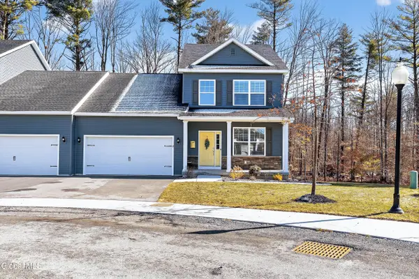 15 Linden Court, Ballston, NY 12019