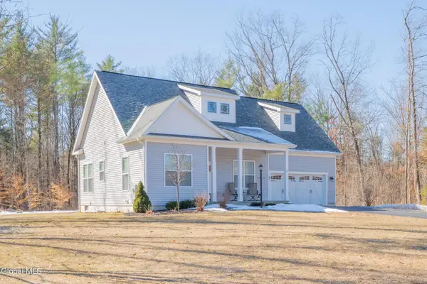 29 Creekside Drive, Milton, NY 12863