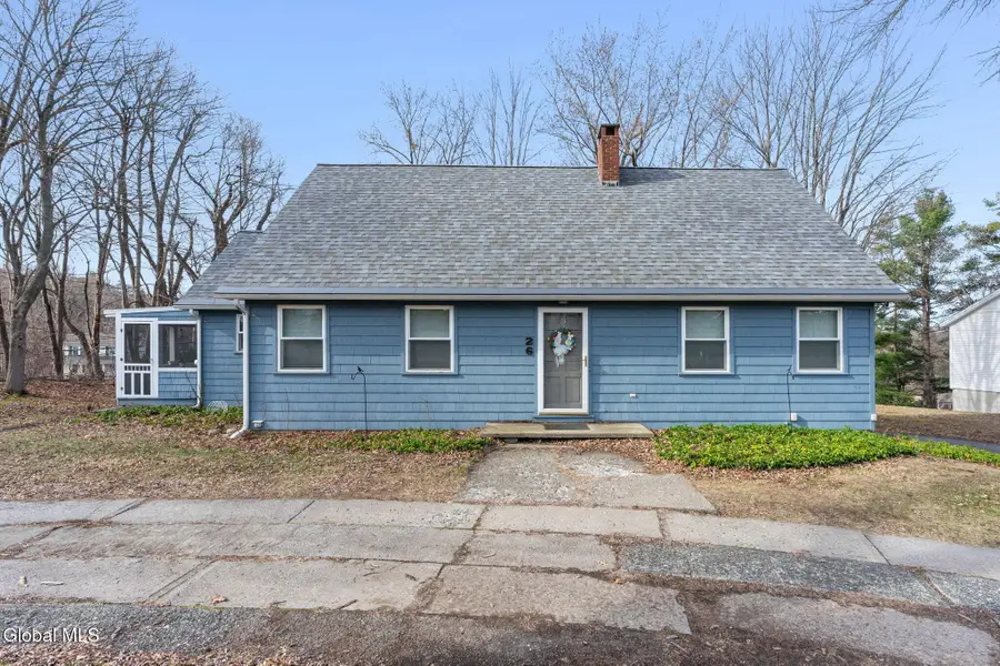 26 Crescent Terrace, North Greenbush, NY 12198 - #3