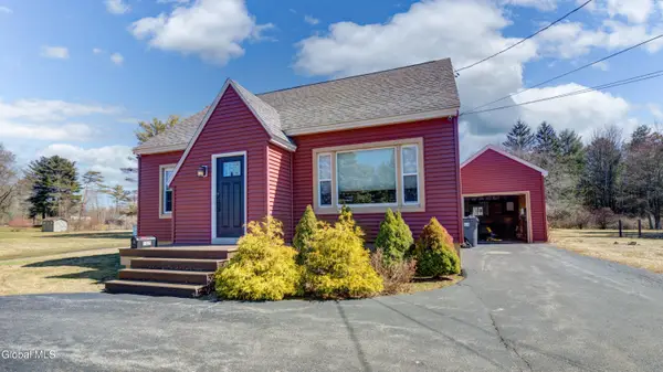 1323 Midline Road, Amsterdam, NY 12010