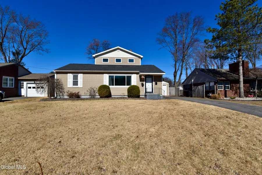 30 Forest Drive, Colonie, NY 12205 - #2