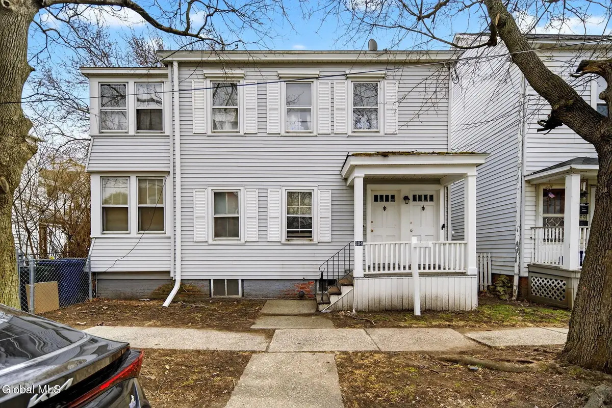 304 2nd Avenue, Watervliet, NY 12189 - #1