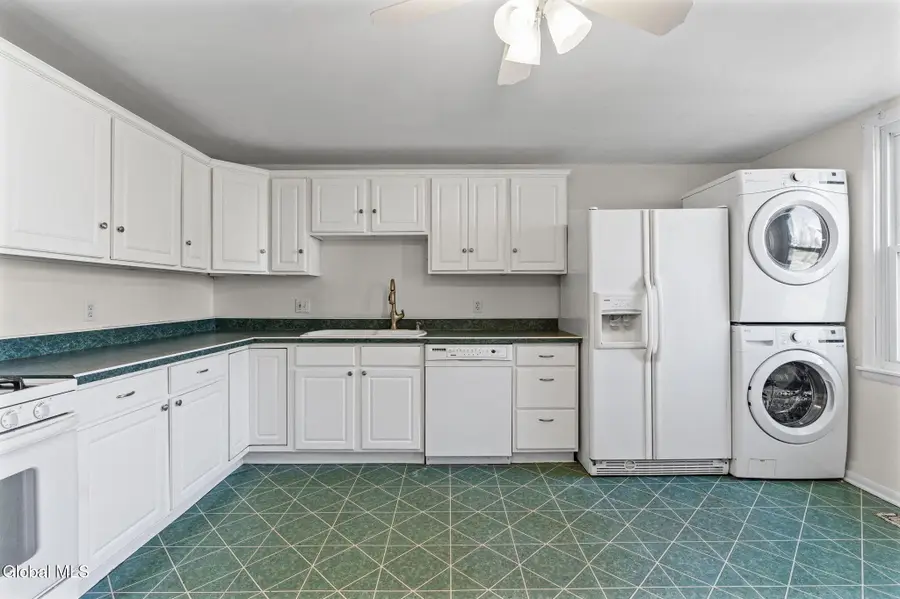 1552 3rd Avenue, Watervliet, NY 12189 - #3