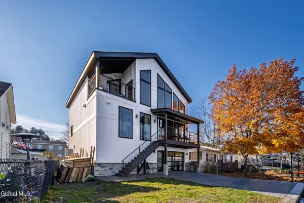 126 9th Street, Malta, NY 12866