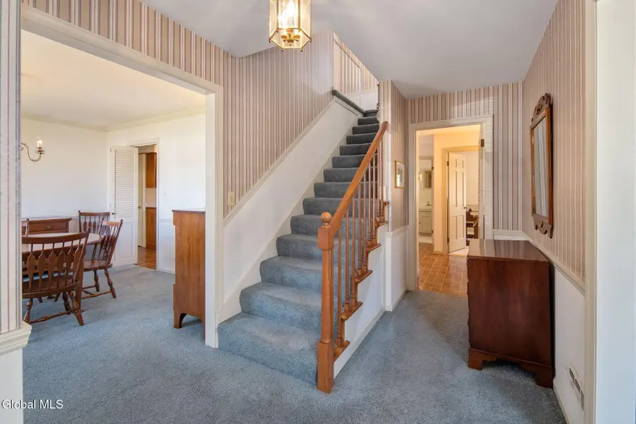 1139 Fernwood Drive, Niskayuna, NY 12309 - #3