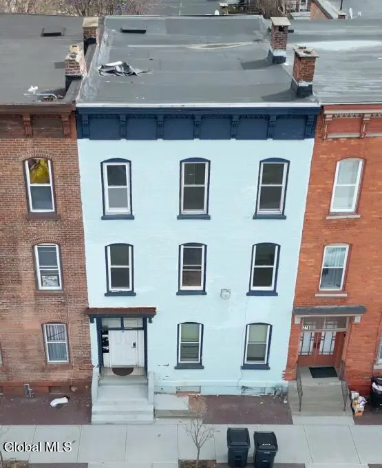 276 3rd Street, Troy, NY 12180