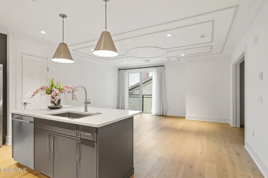 19 Washington Street #360 N, Saratoga Springs, NY 12866 - #2