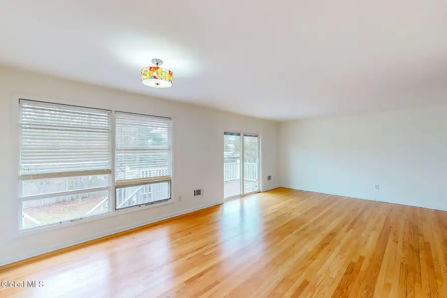 31 Freeman Road, Albany, NY 12208 - #3