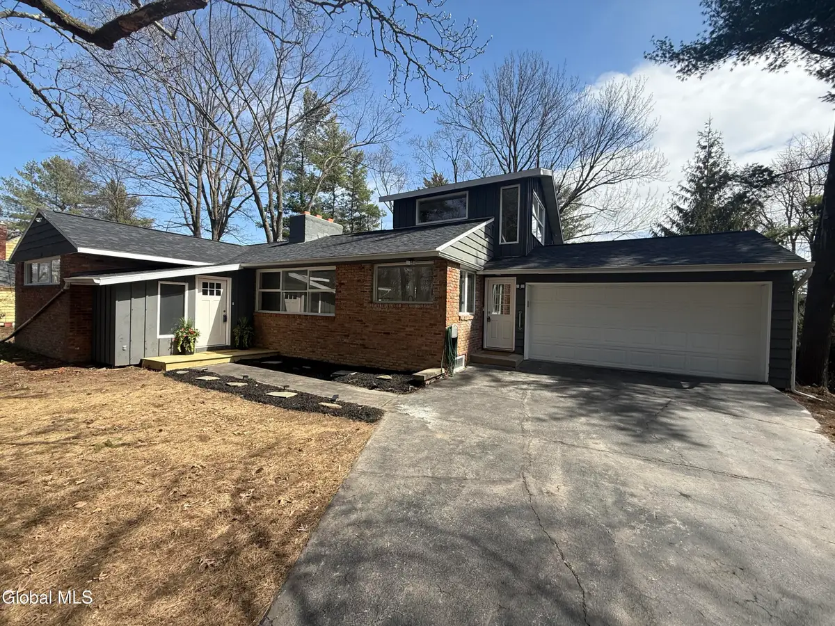 2080 Van Antwerp Road, Niskayuna, NY 12309 - #1