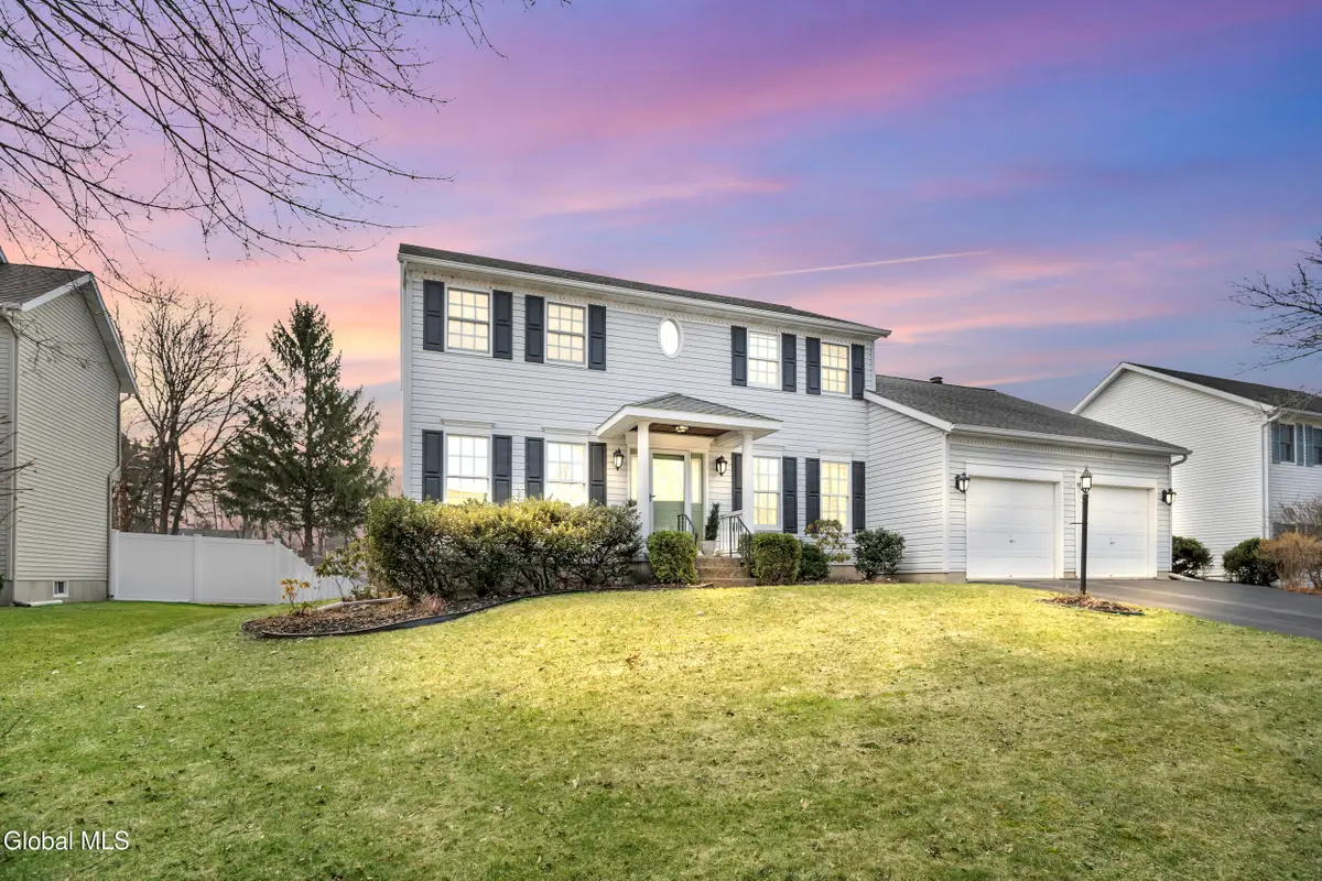 20 Valleywood Drive, Colonie, NY 12309 - #1