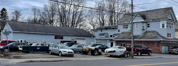 2416 Broadway, Schenectady, NY 12306