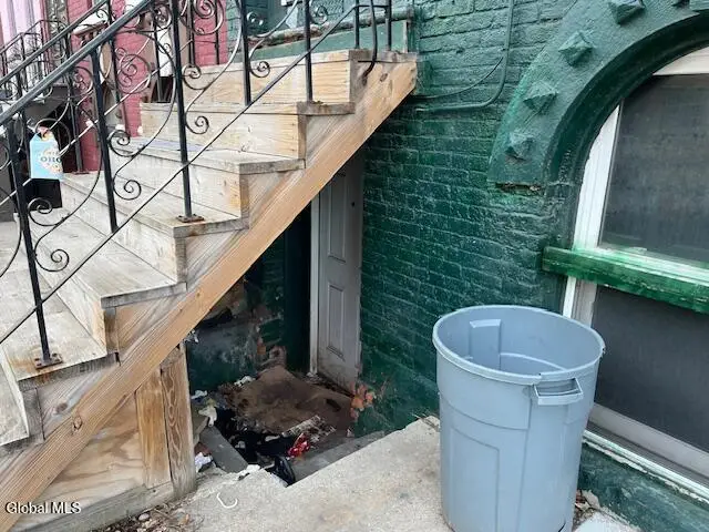 284 Lark Street, Albany, NY 12210 - #2