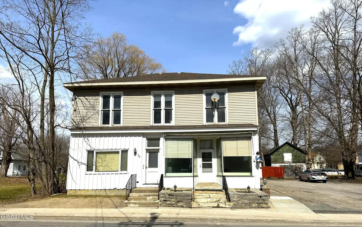 76 W Grand Street, Palatine Bridge, NY 13428 - #1