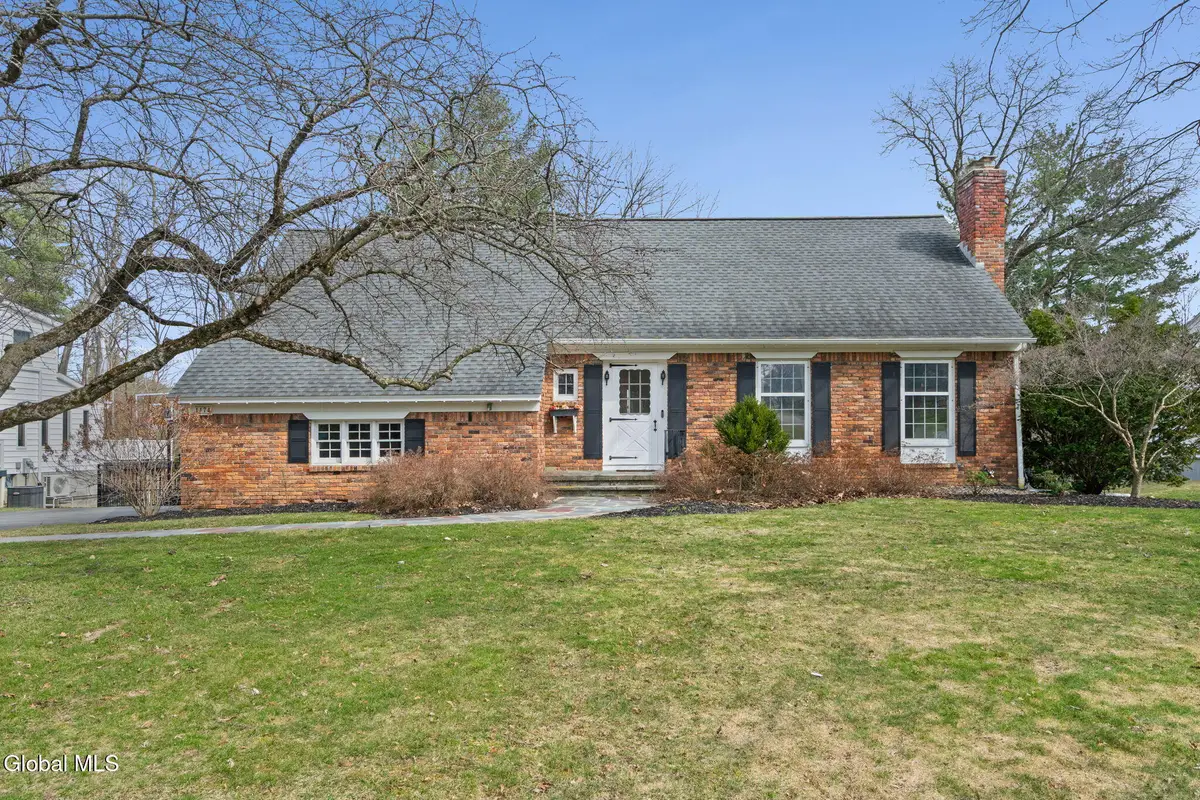 1174 Godfrey Lane, Niskayuna, NY 12309 - #1