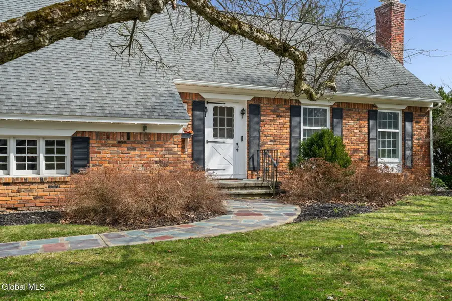 1174 Godfrey Lane, Niskayuna, NY 12309 - #2