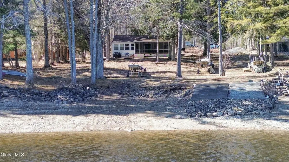 14 Bullis Priv Road, Edinburg, NY 12134 - #1