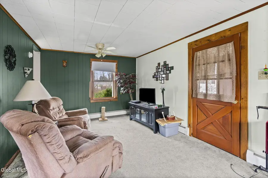 691 Bridge Street, Selkirk, NY 12158 - #3