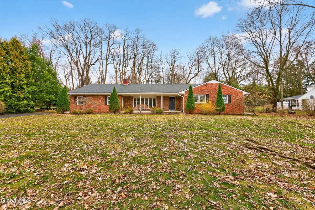 7 N Maple Lane, Albany, NY 12211 - #1