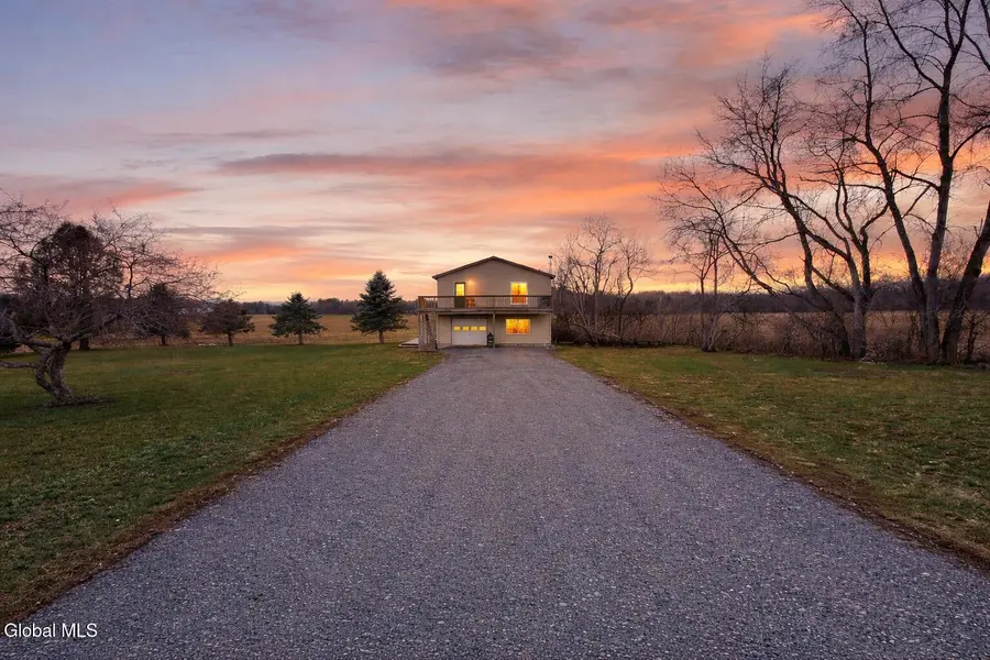 4123 County Route 21, Schodack Landing, NY 12156 - #2