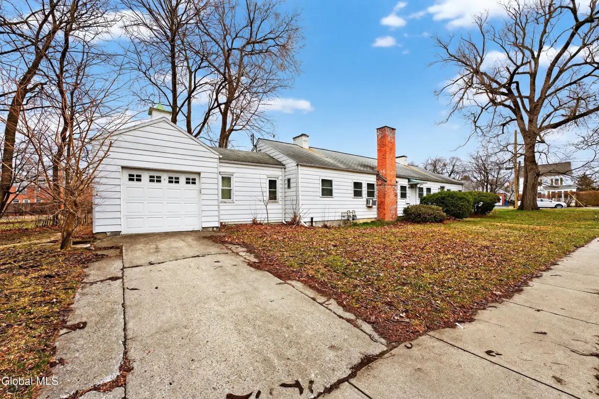 538 New Scotland Avenue, Albany, NY 12208 - #1