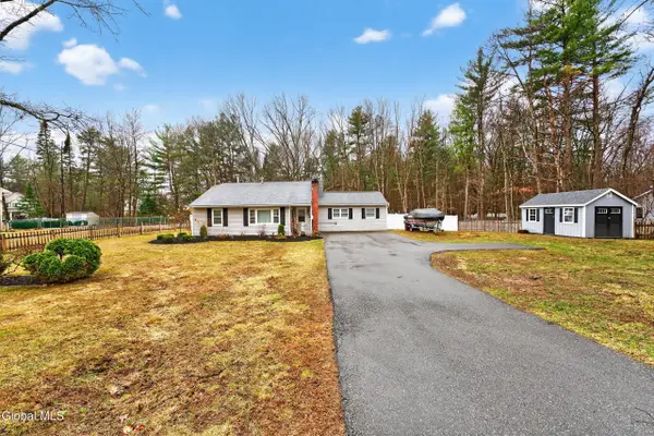 88 Jones Road, Wilton, NY 12866