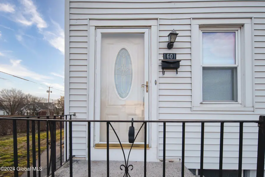1601 8th Avenue, Watervliet, NY 12189 - #2