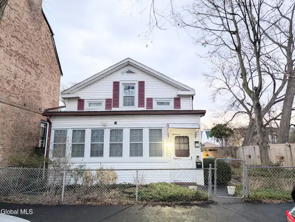 522 1st Avenue, Troy, NY 12182