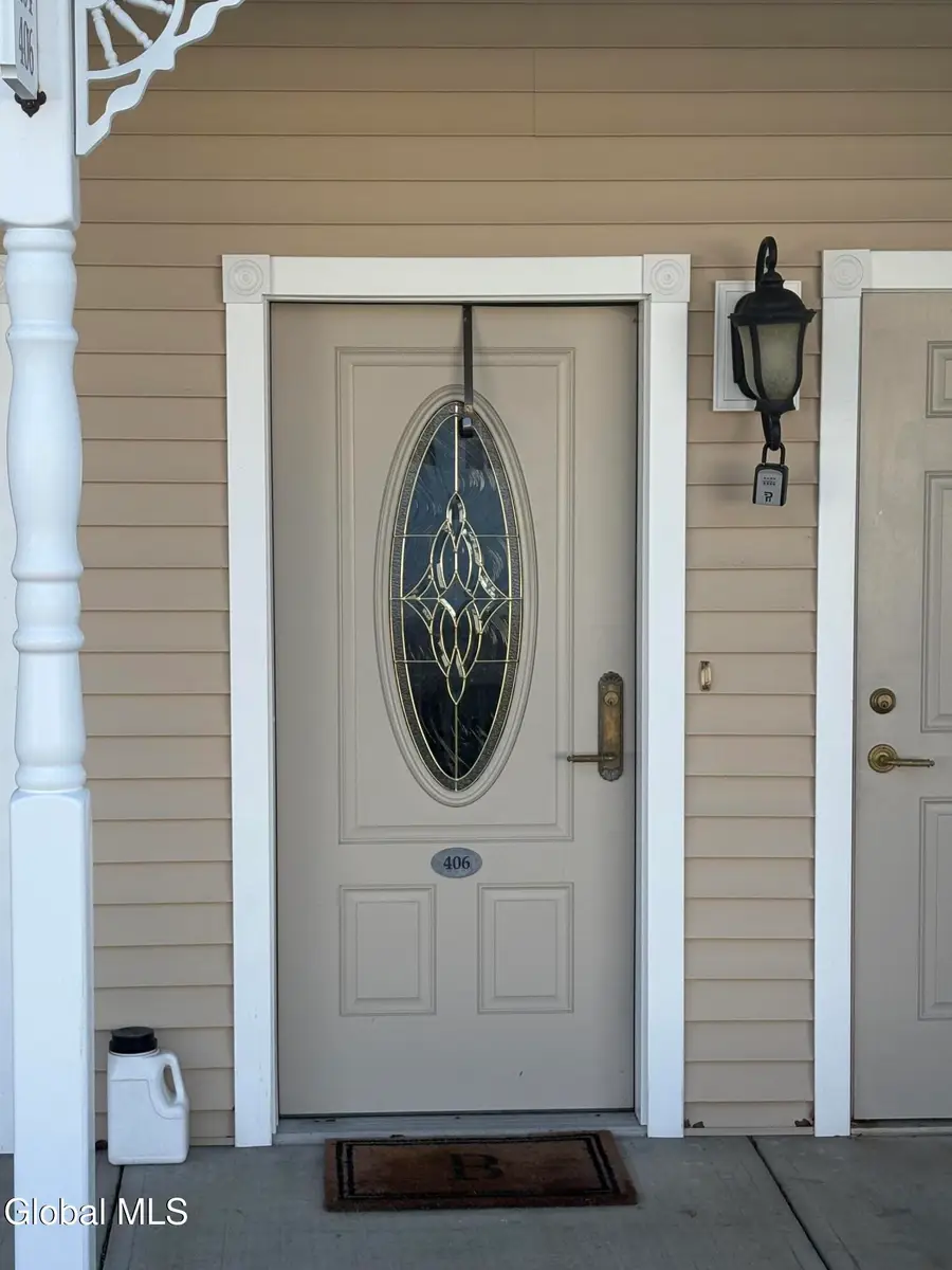 406 Kelly Circle, Guilderland, NY 12009 - #3