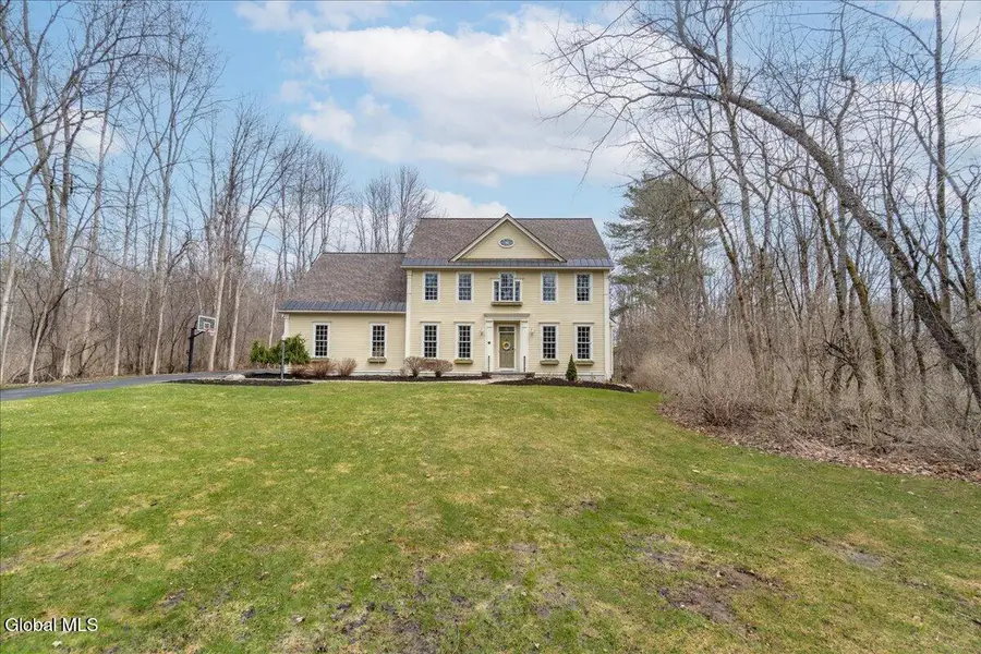 2 Stable Lane, Saratoga Springs, NY 12866 - #2