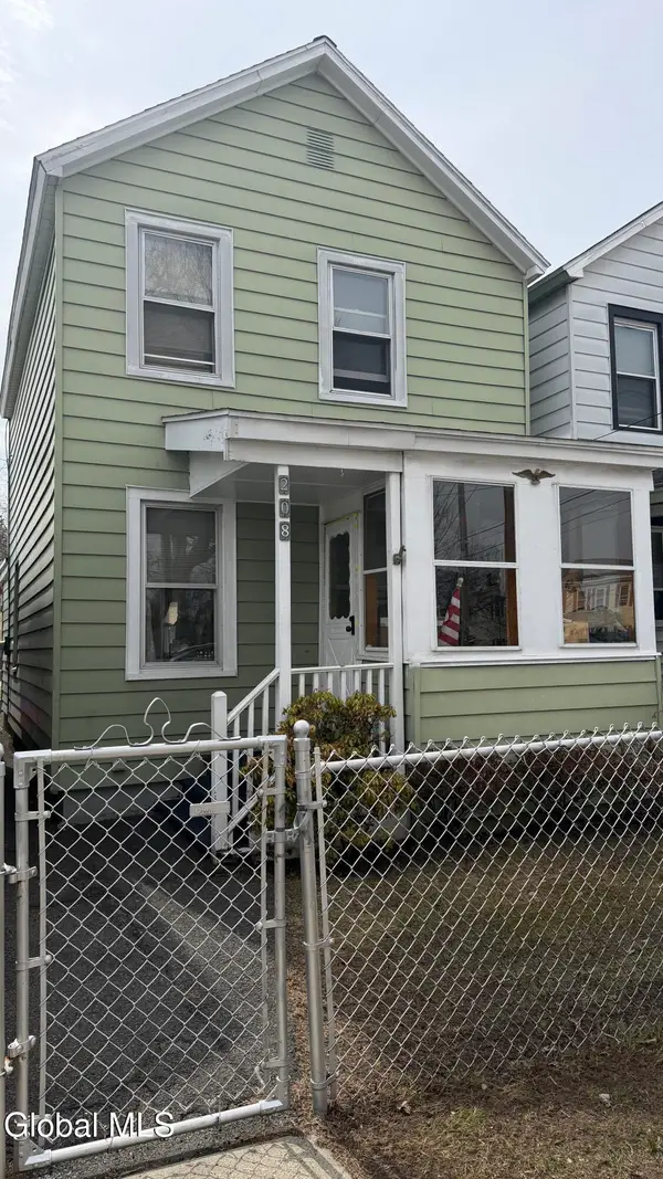 208 14th Street, Watervliet, NY 12189