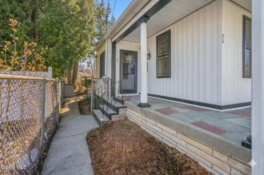24 Craig Street, Watervliet, NY 12189 - #2