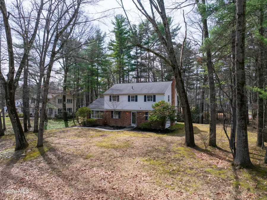 33 Casablanca Court, Clifton Park, NY 12065 - #3