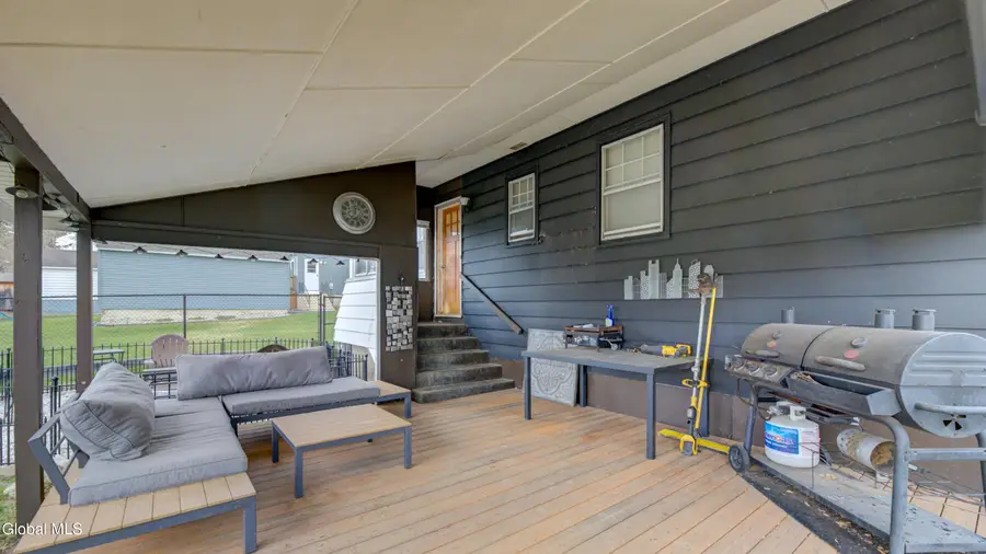 31 Catherine Street, Amsterdam, NY 12010 - #3